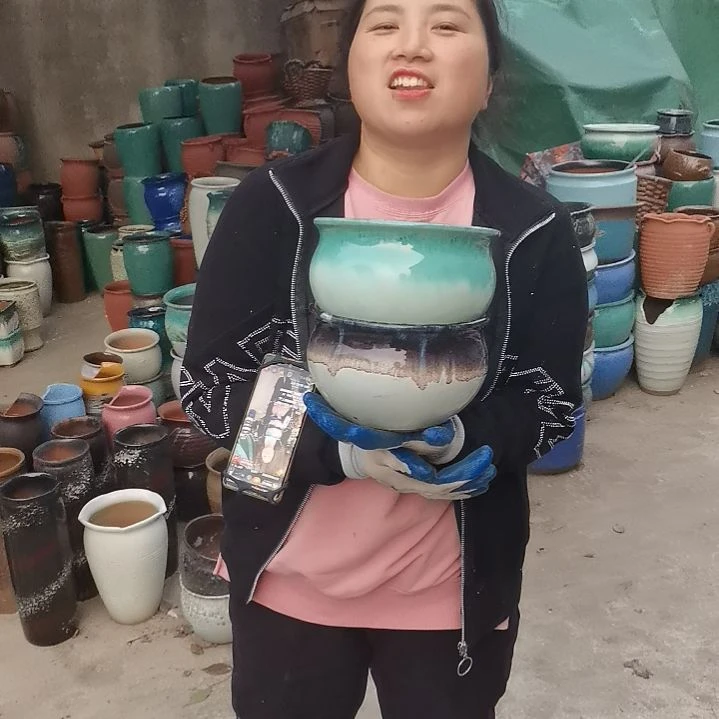 口19高12瑕疵两个盆子