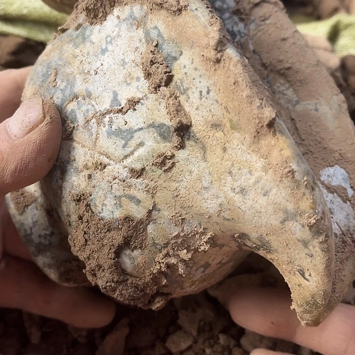 瓷片瓷器紫砂壶瓷器