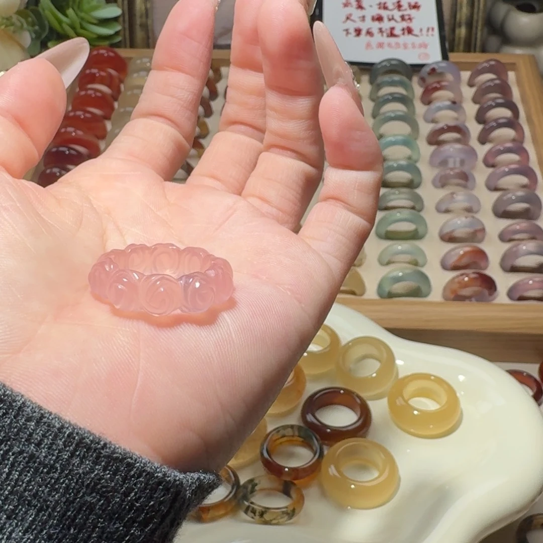 玛瑙/玉髓未镶嵌戒圈20号 玫瑰花港14码