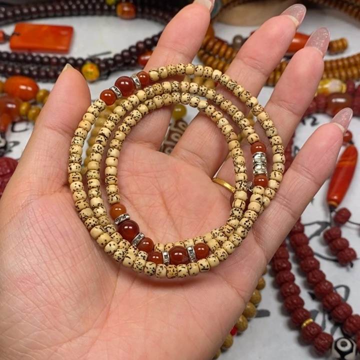 吊坠星月菩提小米珠4.7