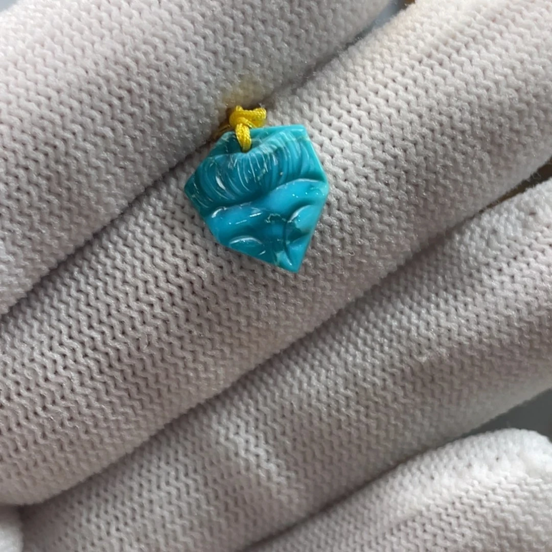 绿松石未镶嵌挂件