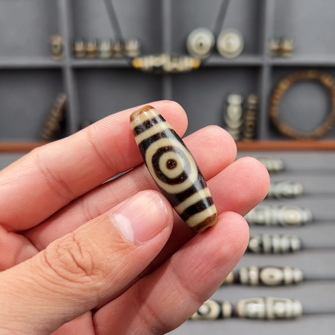 玛瑙未镶嵌颈饰上肯现代工艺品珠子