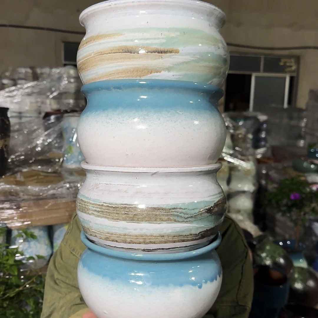 紫砂花盆高13口19。微瑕