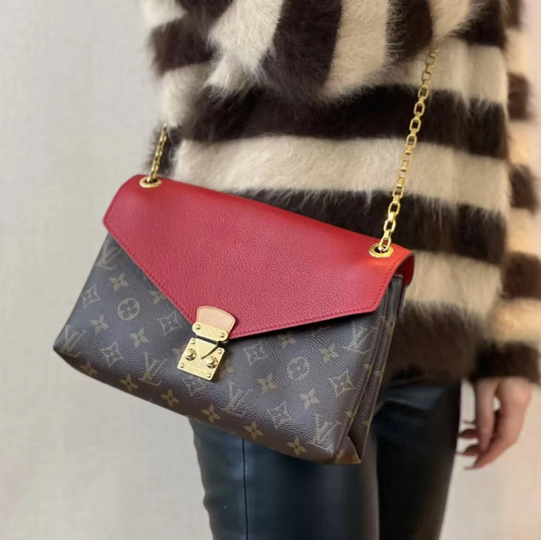 95新 LouisVuitton/路易威登 路易威登老花红盖传奇链条翻盖