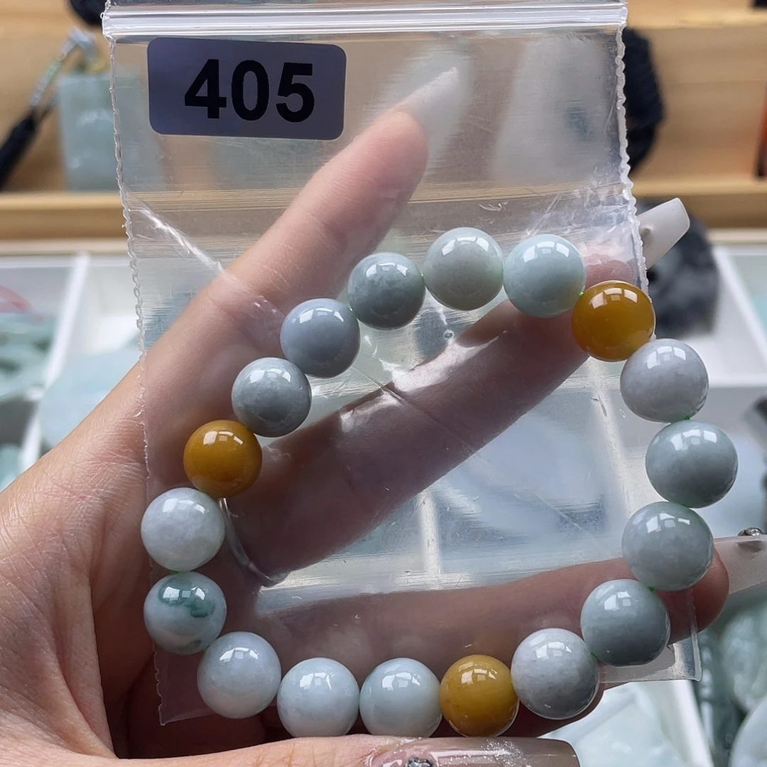 翡翠未镶嵌颈饰多**亿翡翠