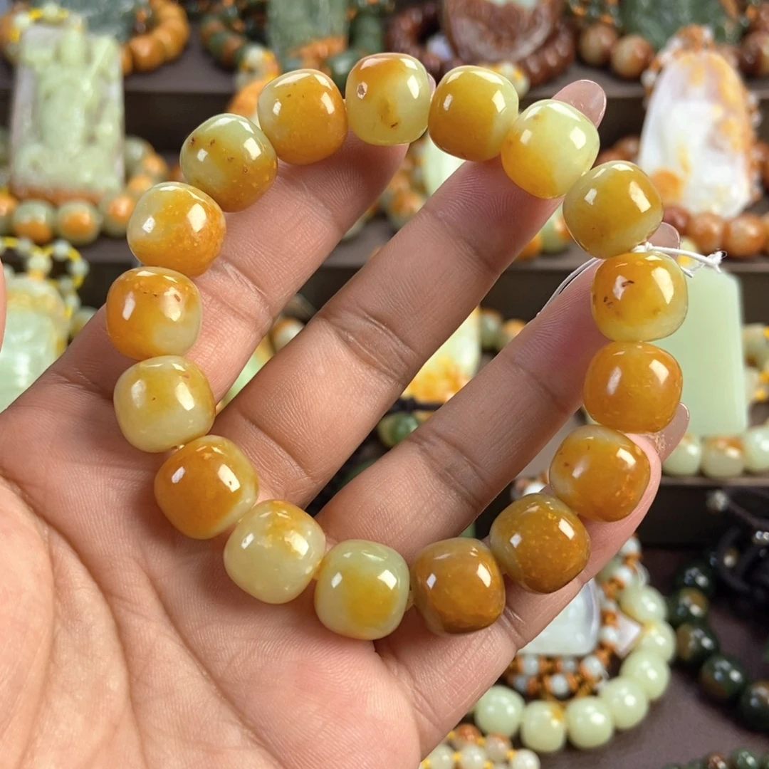 透闪石质玉未镶嵌手串