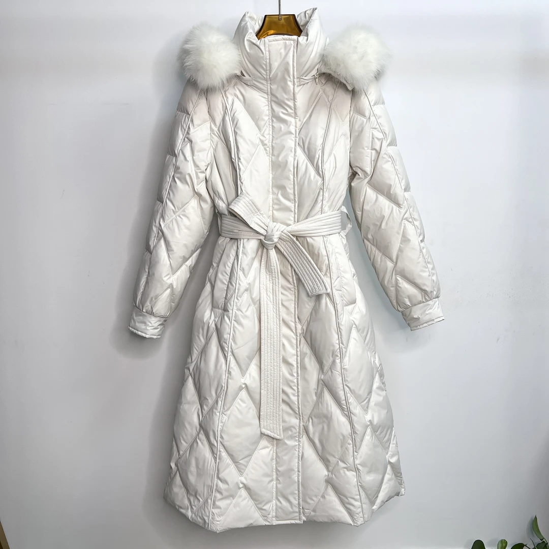 《乙迦推荐》2025年新款鹅绒服真狐狸毛领修身显瘦气质百搭长款加厚