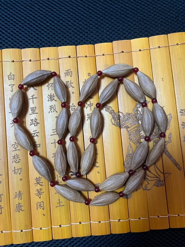 橄榄核 柳叶脖挂13