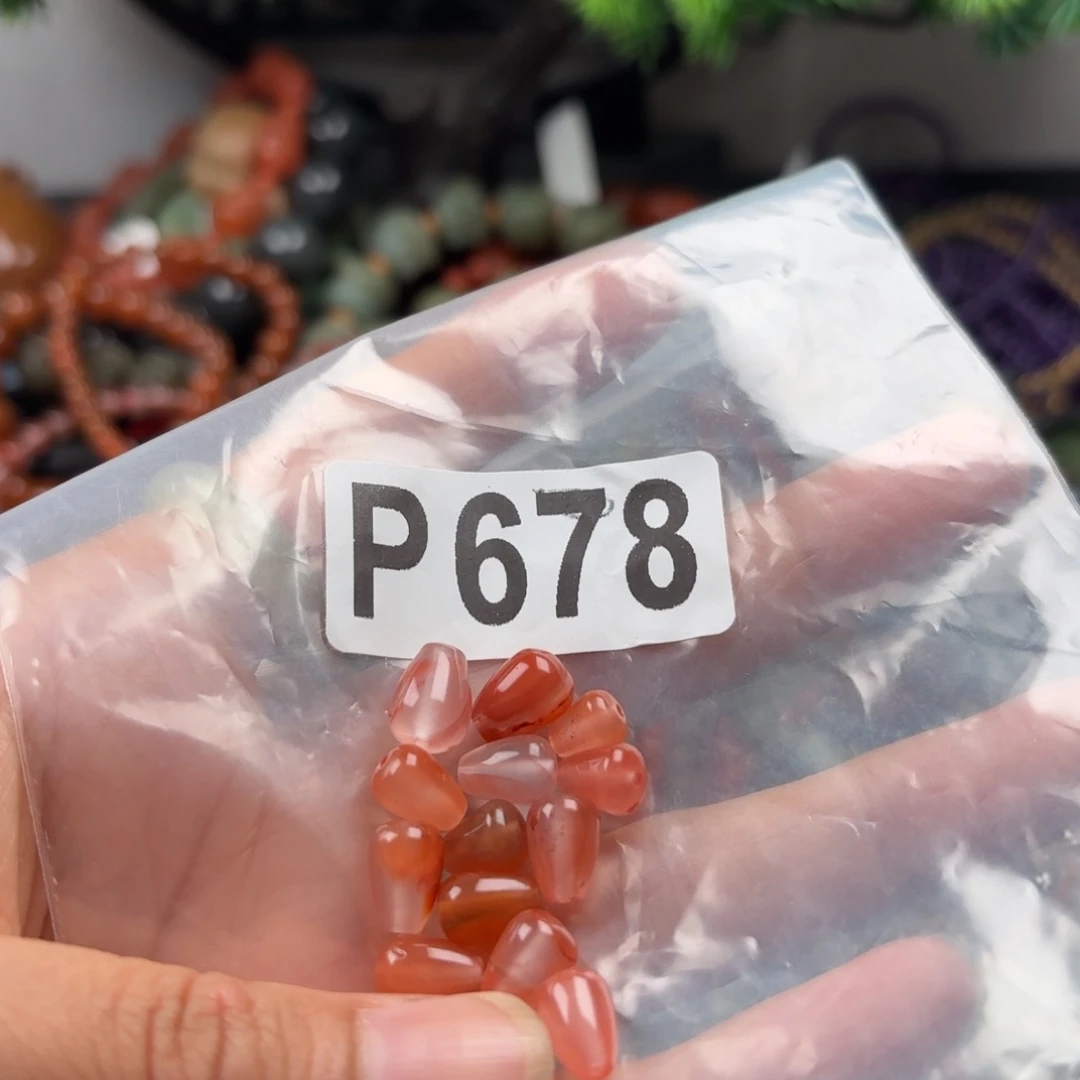 南红玛瑙未镶嵌珠宝奇石