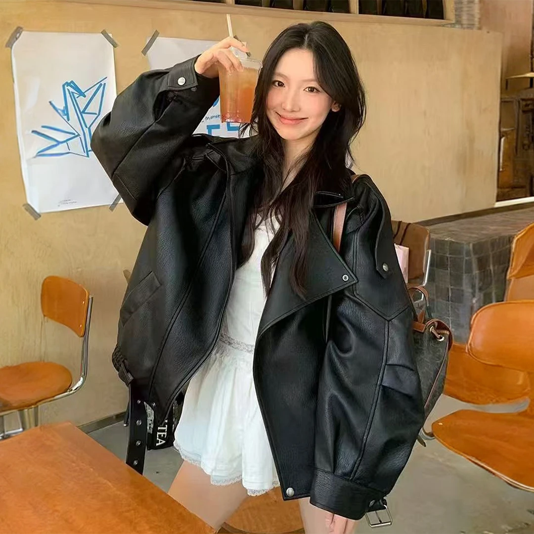 大码女装胖mm黑色潮流百搭皮衣外套女秋季遮肉显瘦设计感夹克上衣