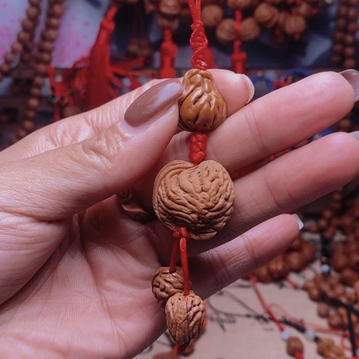 吊坠桃核龙纹桃枭