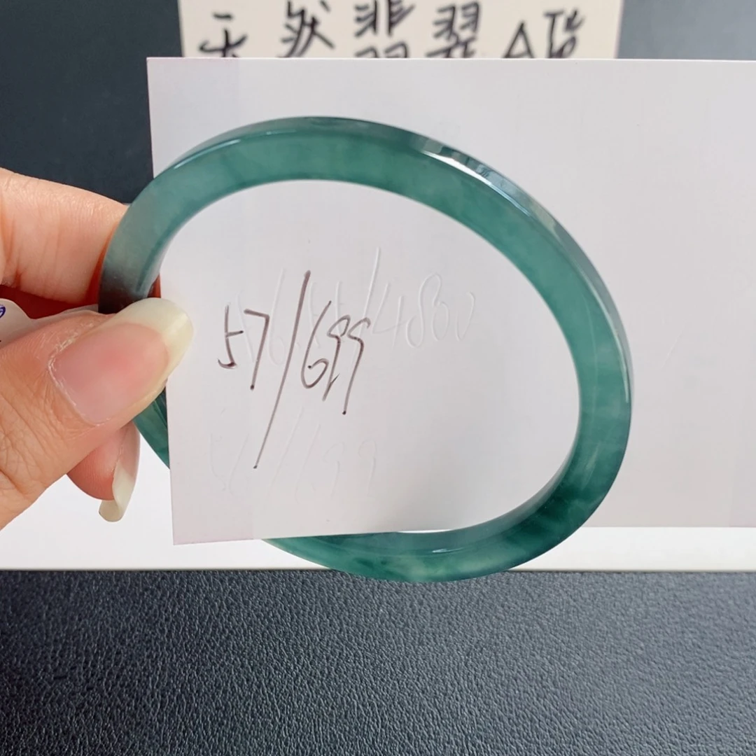未镶嵌手镯翡翠天然翡翠