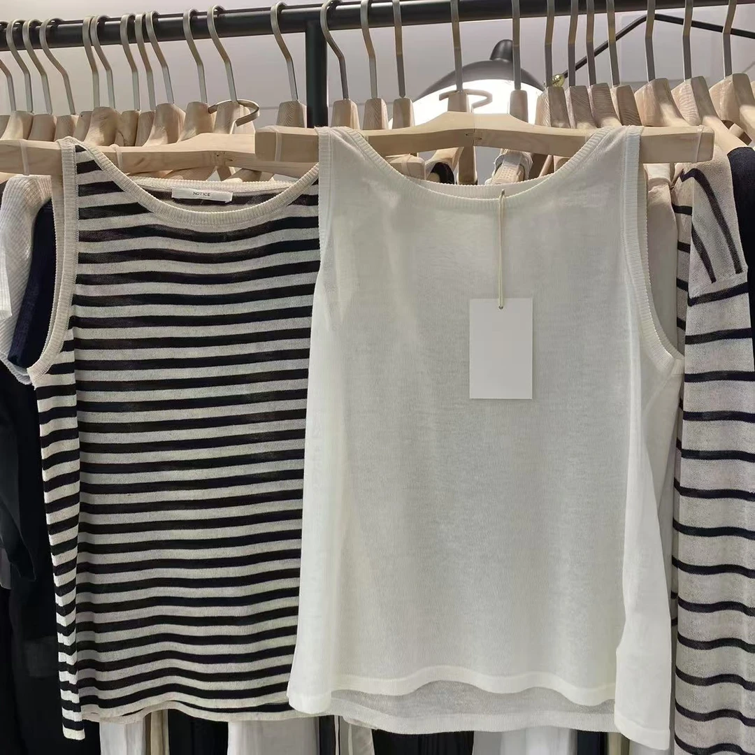 【A2在韩国】东大门女士针织条纹背心《NO退NO换》