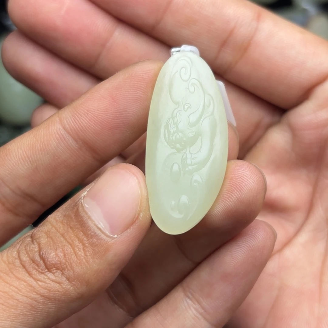 和田玉未镶嵌吊坠(不含链)