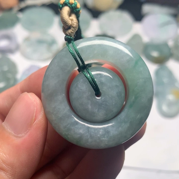 翡翠未镶嵌颈饰子母扣26