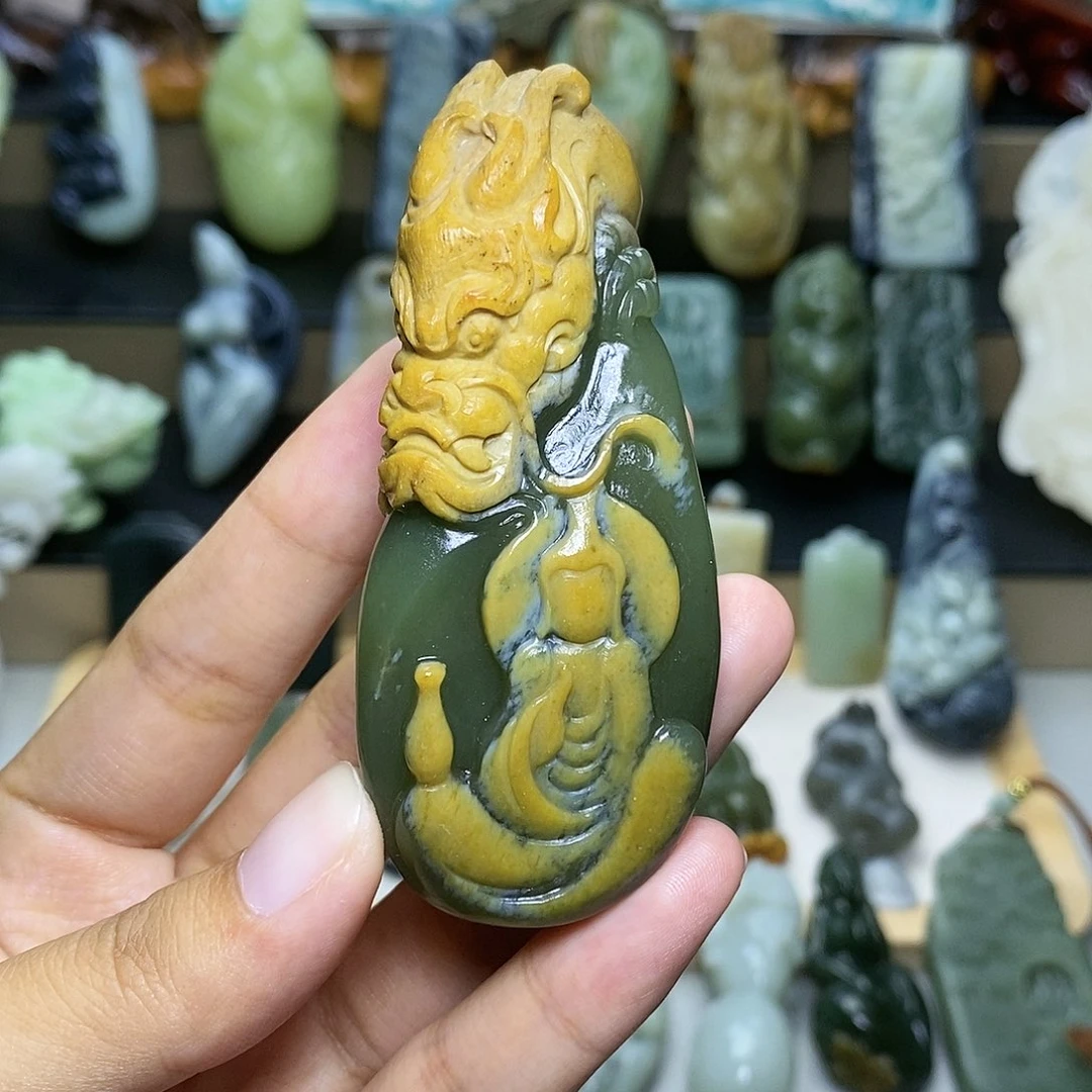 【闪购商品】颈饰未镶嵌和田玉
