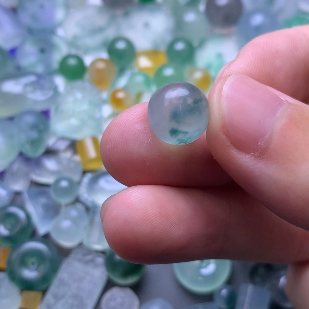 定制翡翠未镶嵌珠子