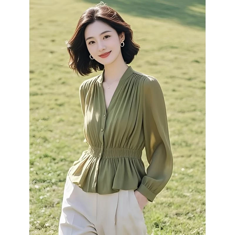 开春小众通勤穿搭重要场合小衫设计感绿色收腰衬衫超好看女士上衣