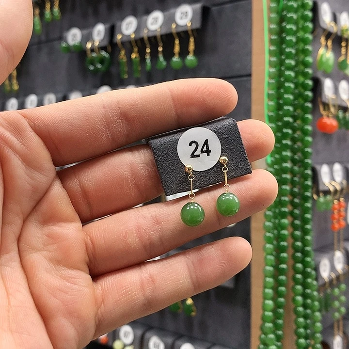 和田玉耳饰18K金镶嵌