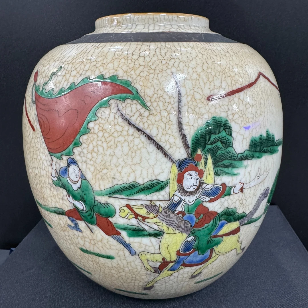 晚清 粉彩人物罐ML-6612