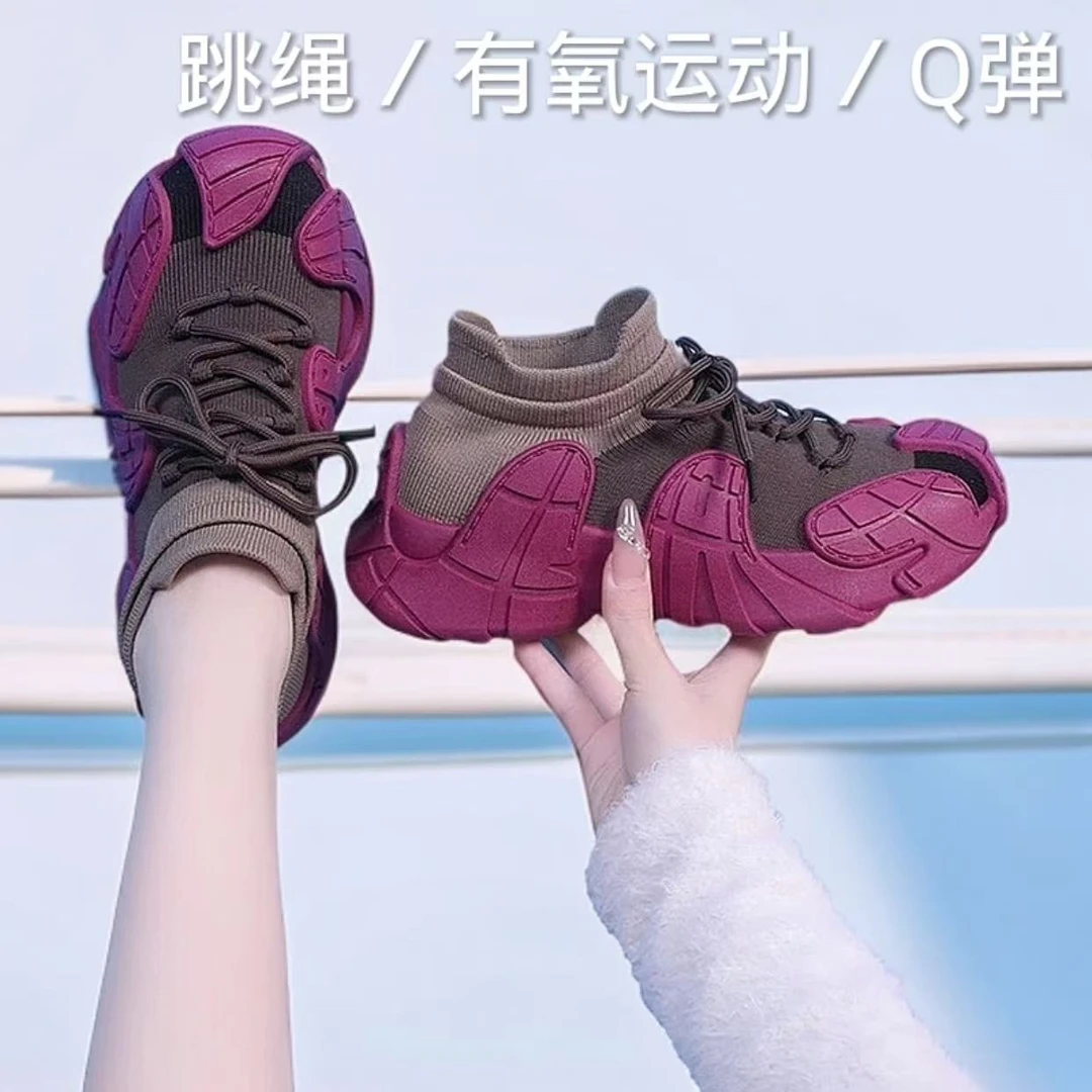 室内健身鞋女瑜伽跳绳跑步机专舒适鞋软底深蹲防滑训练运动鞋时尚