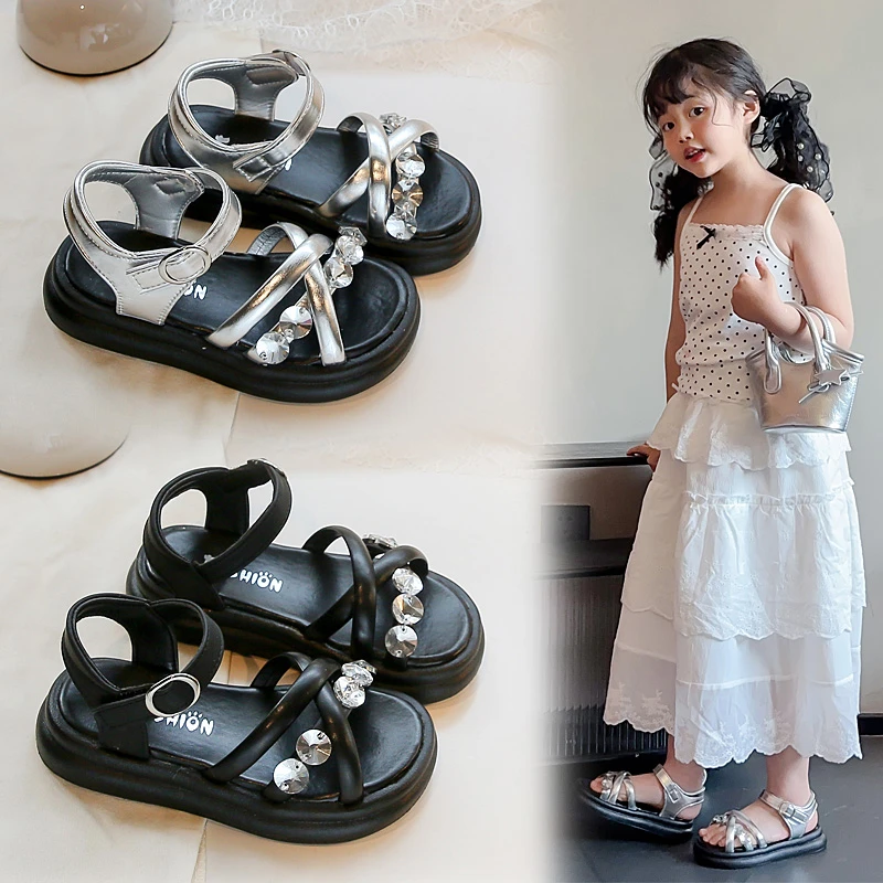 女童凉鞋夏款2025新款女孩罗马鞋洋气外穿银色公主软底儿童沙滩鞋