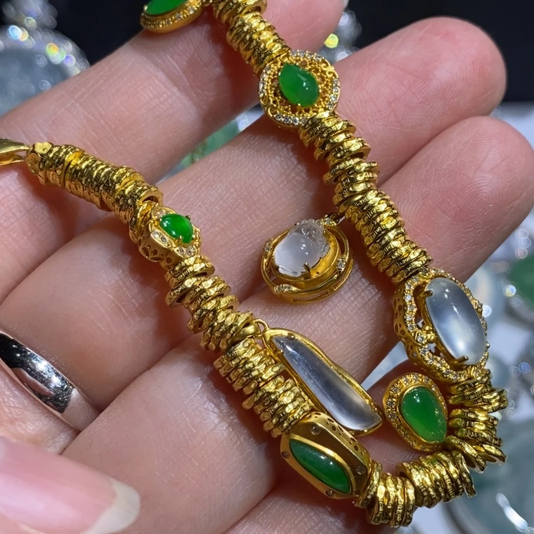 观***心翡翠18K金镶嵌手链手链