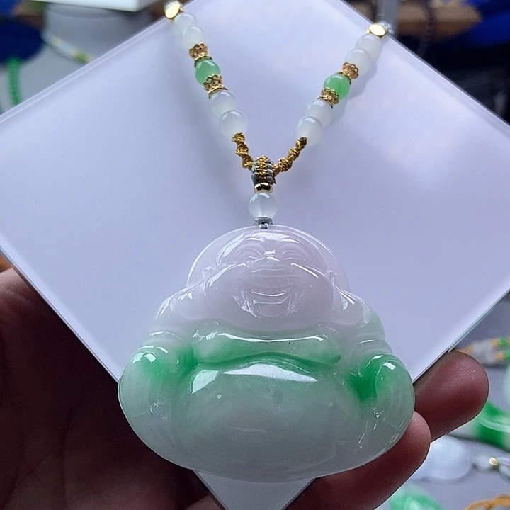 吊坠(赠链)未镶嵌翡翠