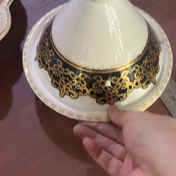 瓷片瑕。。。。。。。。。。。。。。。