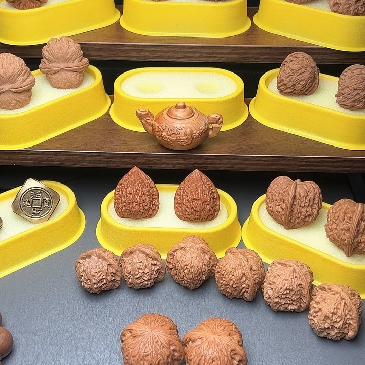 文玩核桃吊坠大**枚41铁锤文玩核桃手把件