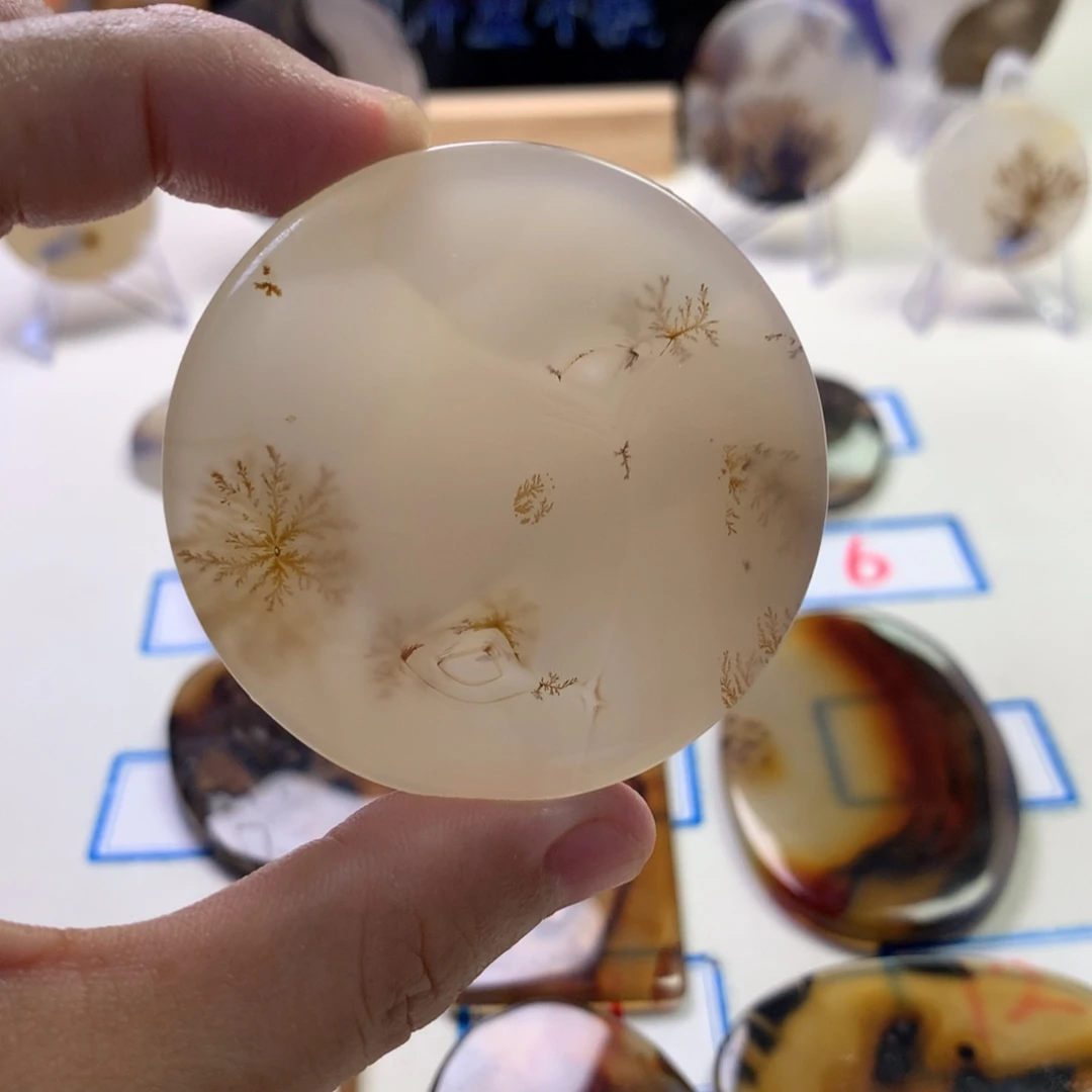 未镶嵌玛瑙/玉髓珠宝半成品