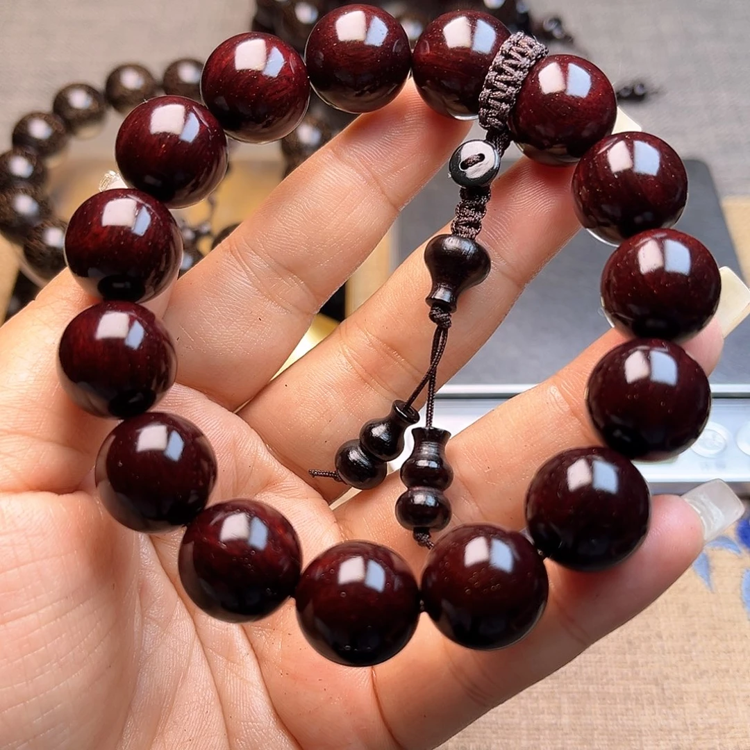 檀香紫檀（小叶紫檀）1.5 15颗