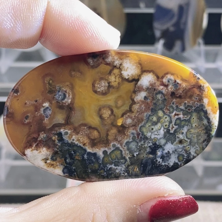 玛瑙/玉髓未镶嵌颈饰