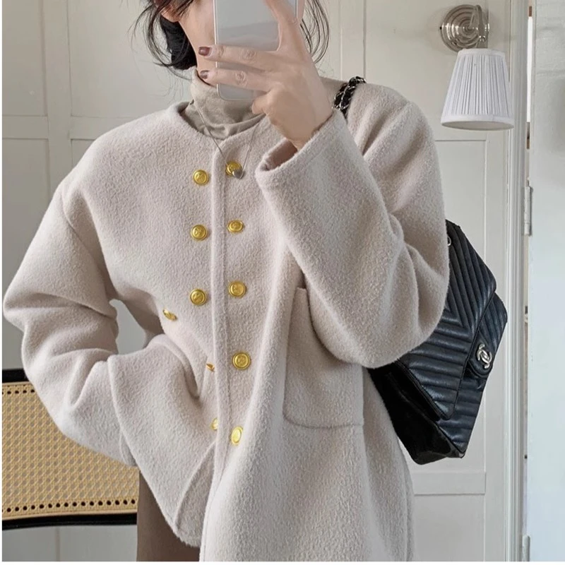 秋冬厚款长袖常规款短款毛呢外套设计感韩版小个子双排扣毛呢大衣