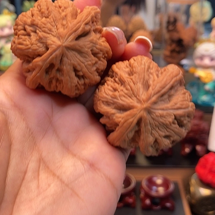 文玩核桃吊坠46大粗筋