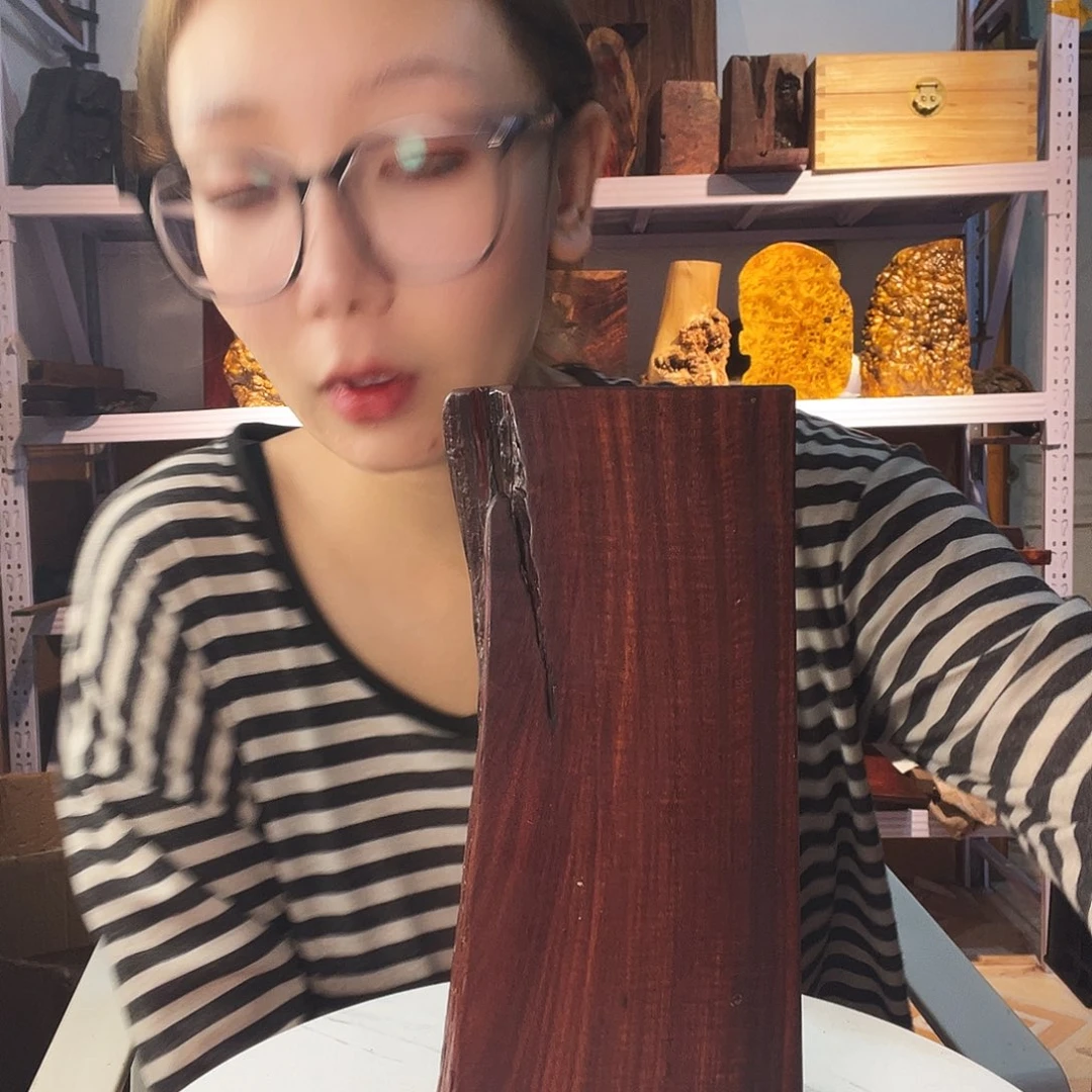 紫檀木类端景台艾****龙