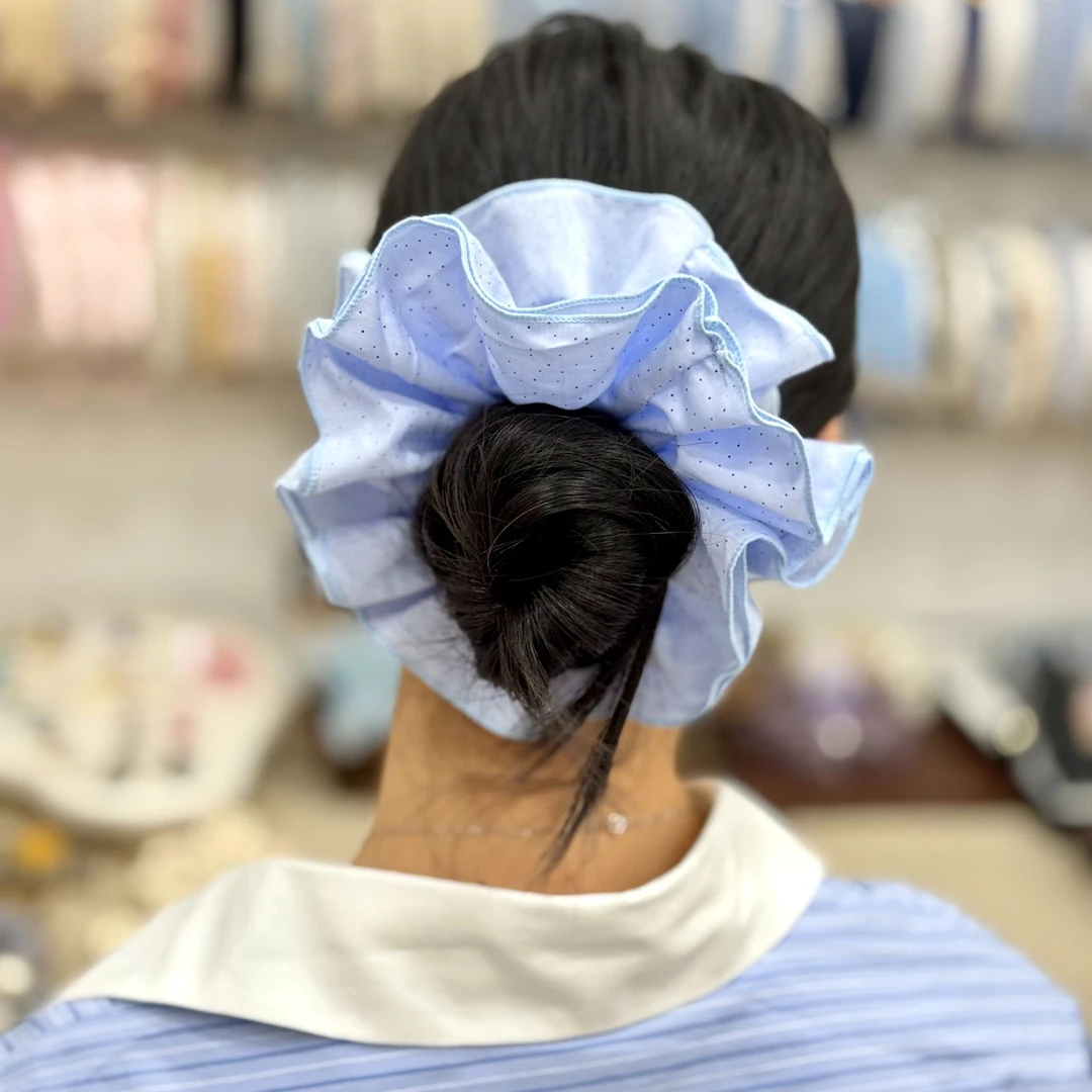 韩系蓝色点点小蛮腰大肠发圈女