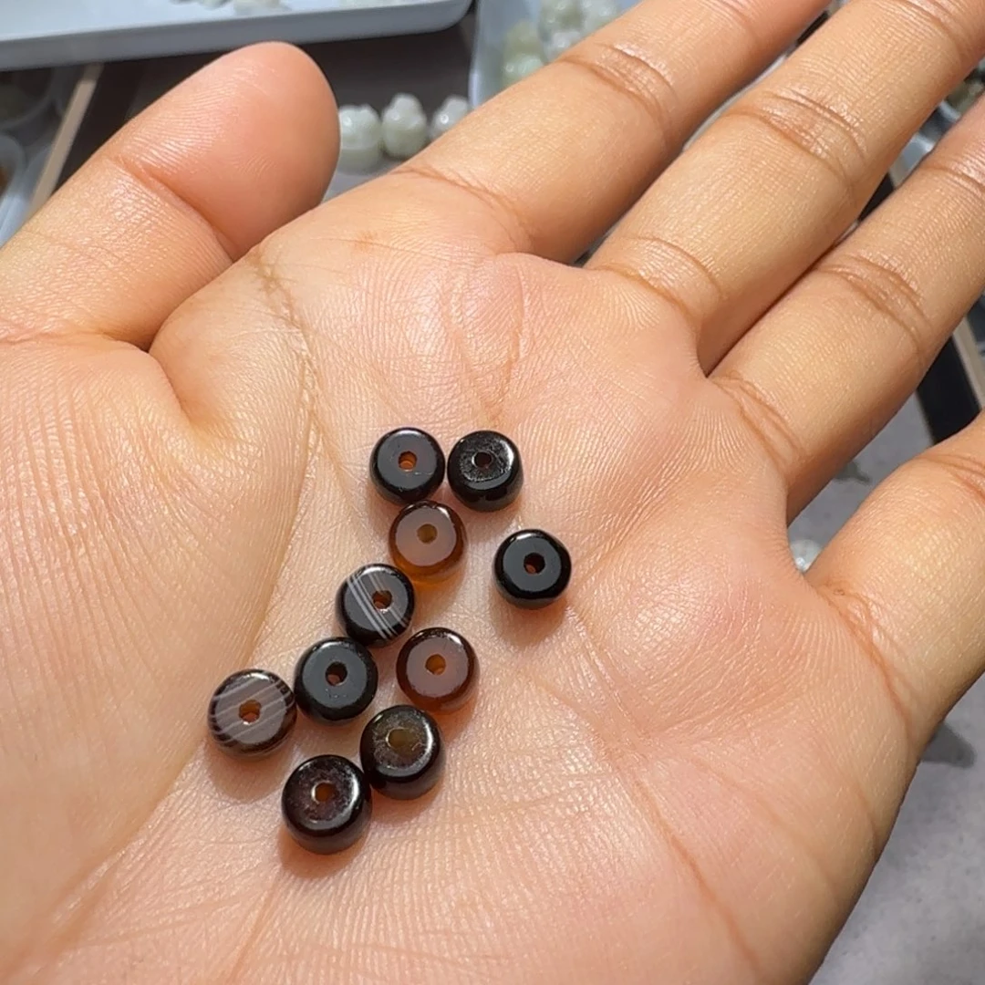 和田玉未镶嵌珠宝奇石卡六