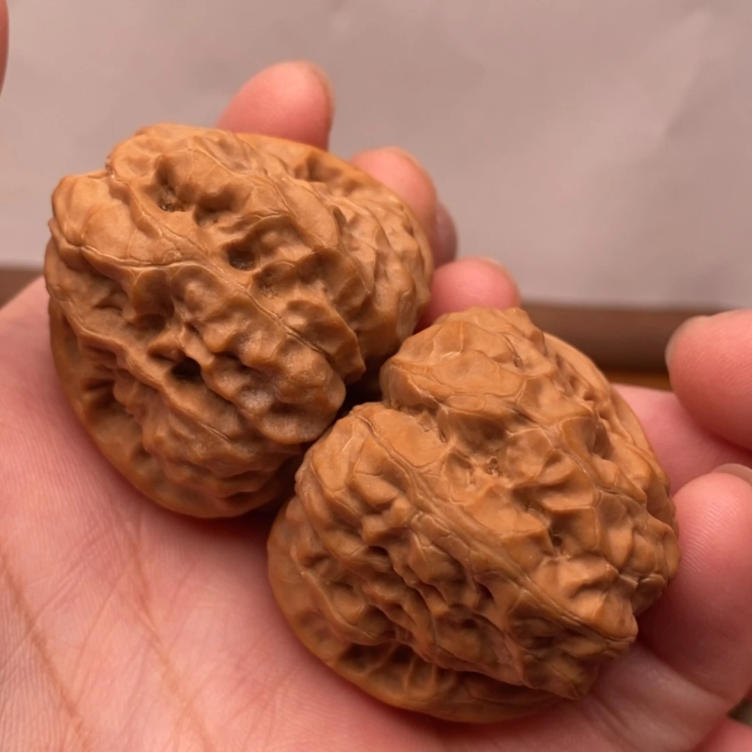 【闪购商品】把件文玩核桃边39左右