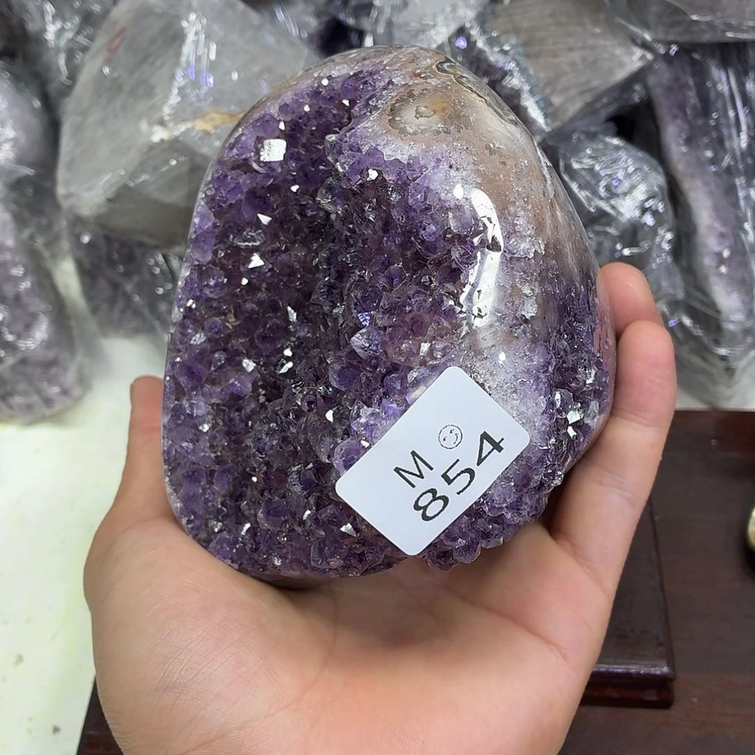 未镶嵌水晶大型摆件（非配饰）