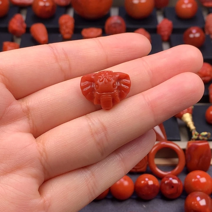 南红玛瑙未镶嵌象神背云19MM+