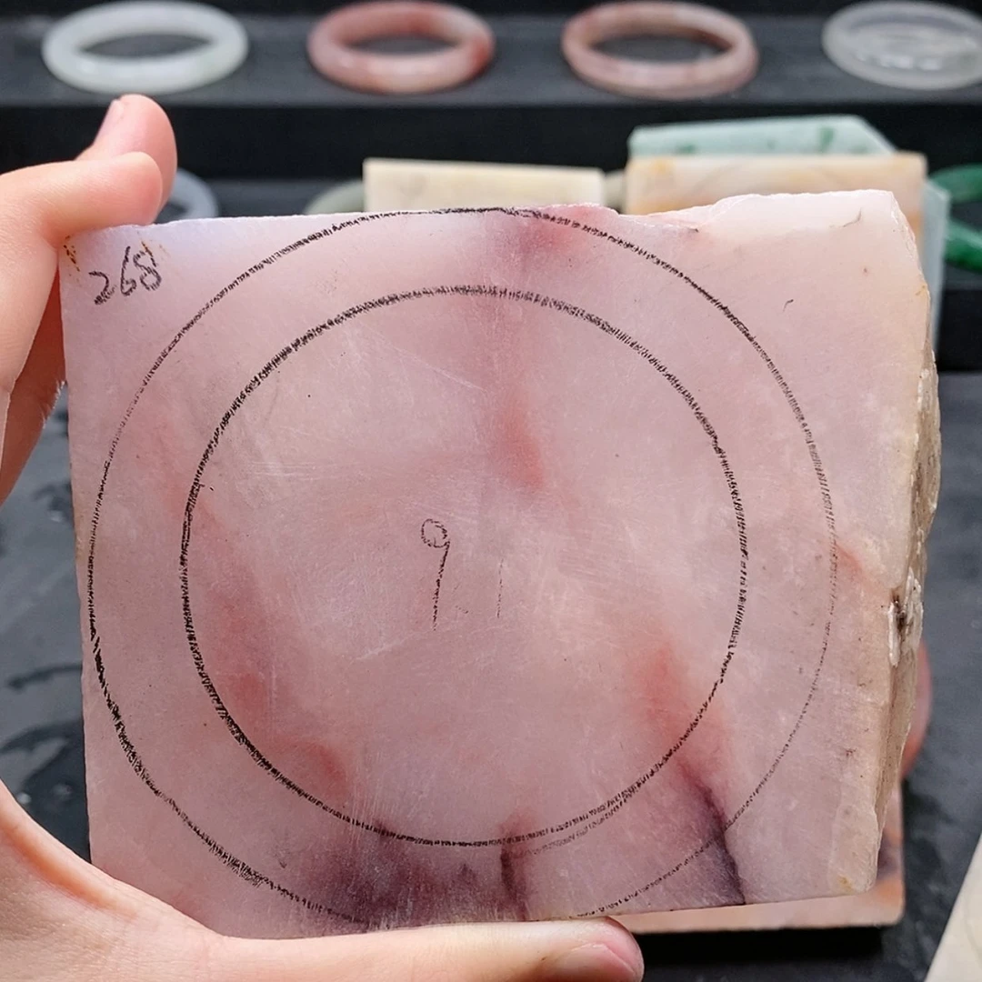 【闪购商品】石英质玉手镯未镶嵌凤定制