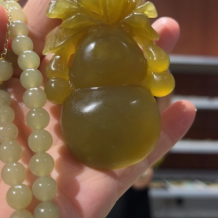 岫玉未镶嵌毛衣链