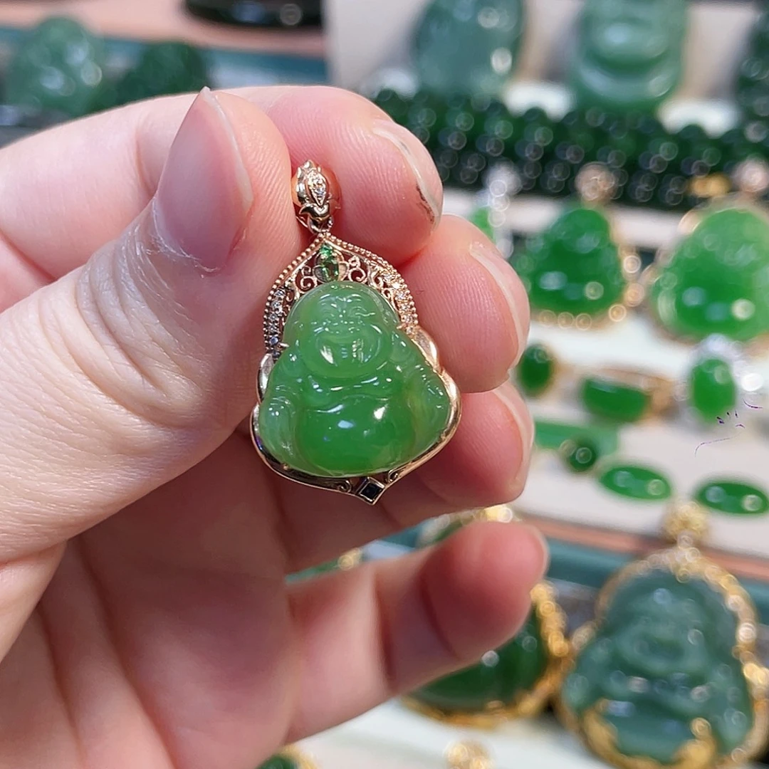 和田玉（碧玉）未镶嵌颈饰苹果绿佛公16.8mm