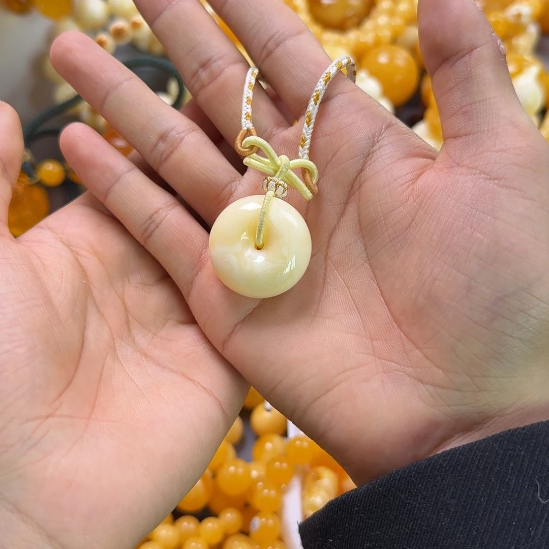 琥珀珠宝奇石未镶嵌平安扣