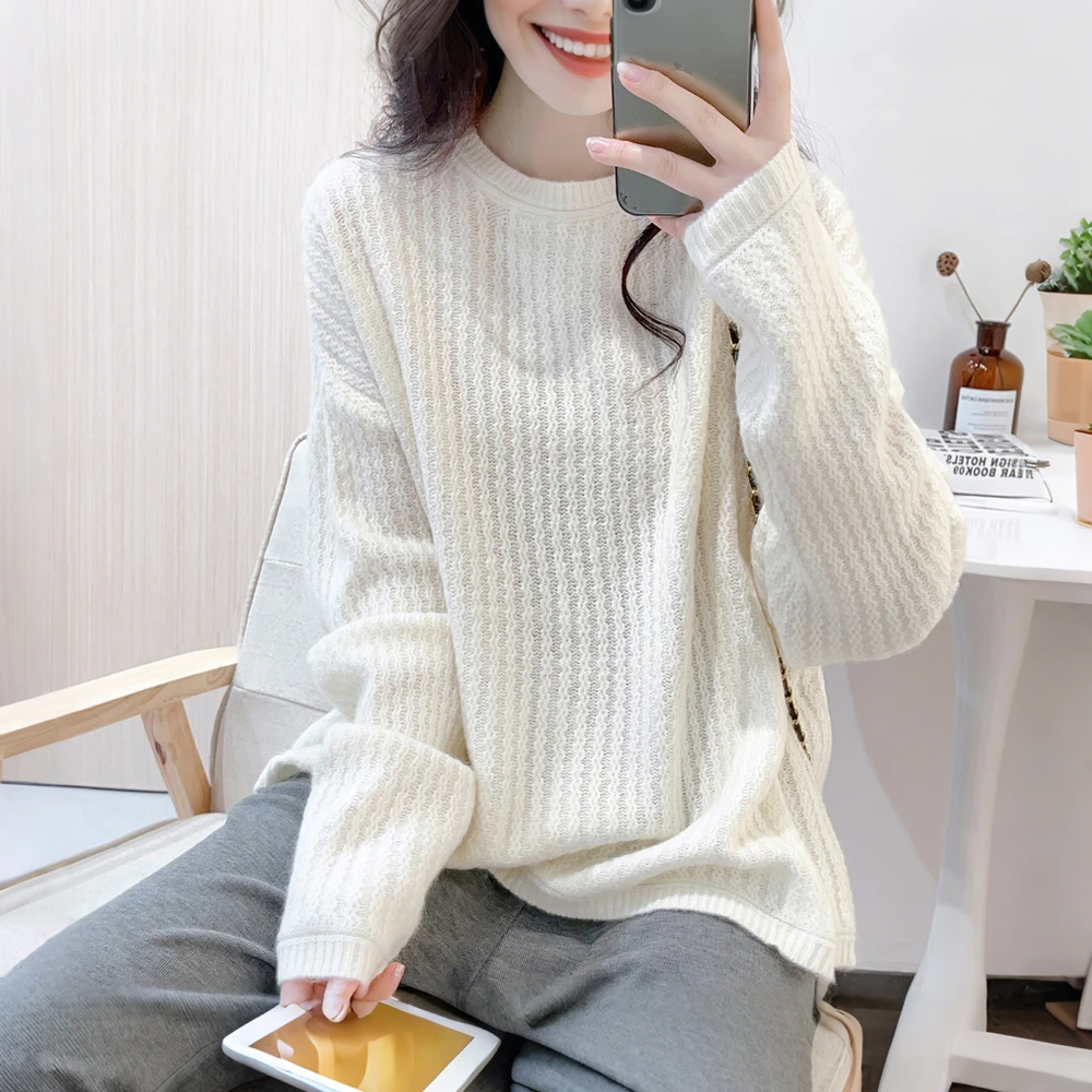 秋冬季女装时尚宽松圆领洋气套头小众设计感休闲潮流针织百搭毛衣