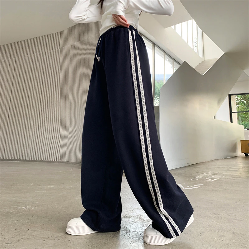 儿童秋装2025新款大女童装黑色裤子春秋款运动卫裤秋季阔腿直筒裤