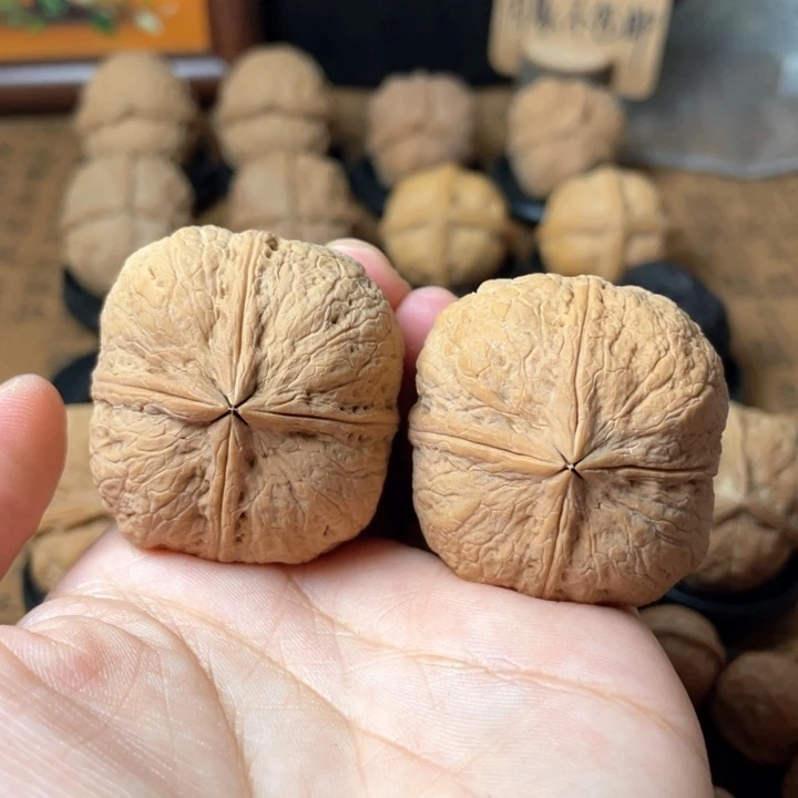 一***静云南铁核桃默认微瑕46