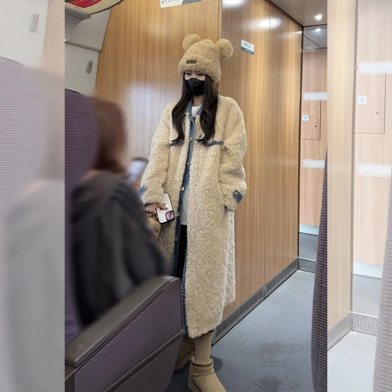 壹壹【冬日礼】冬季假两件牛仔拼接中长款毛毛外套 2411C09