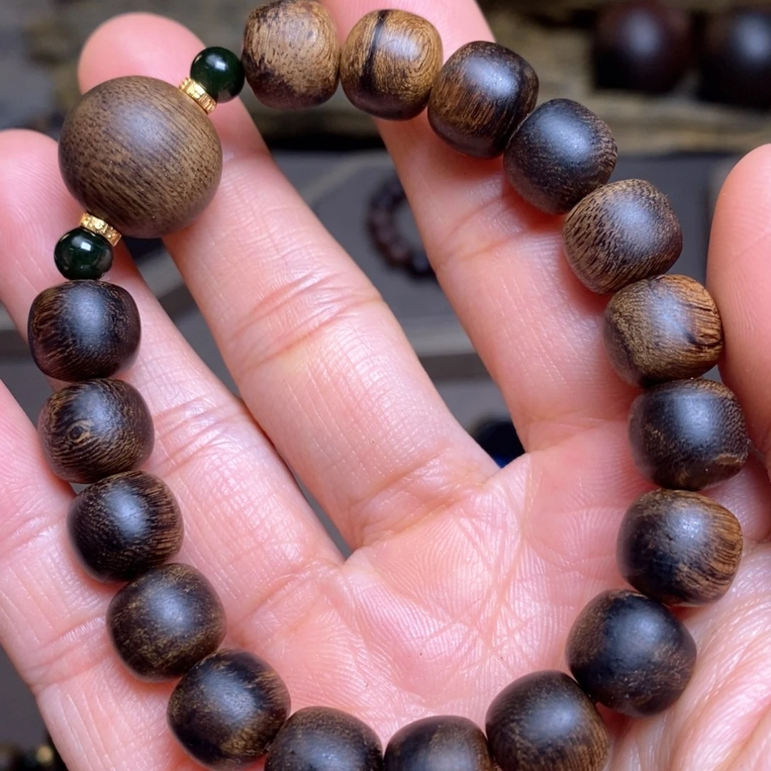 沉香手串越南芽庄白棋楠瘤疤1 .0➕绿棋楠瘤疤1.5